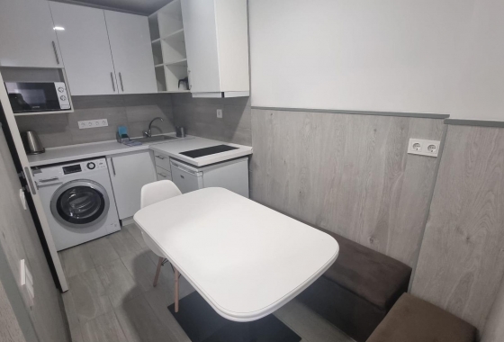 Reventa - Apartamento / piso - Torrevieja - Centro