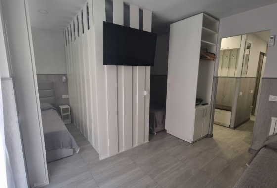 Reventa - Apartamento / piso - Torrevieja - Centro