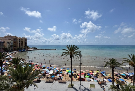 Wiederverkauf - Wohnung - Torrevieja - Playa del Cura