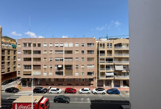 Wiederverkauf - Wohnung - Torrevieja - Playa del Cura