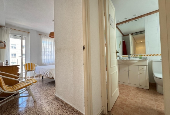 Wiederverkauf - Wohnung - Torrevieja - Playa del Cura