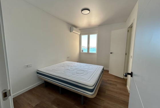Herverkoop - Appartement / flat - Torrevieja - Acequion