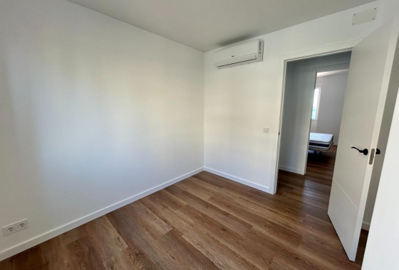Herverkoop - Appartement / flat - Torrevieja - Acequion