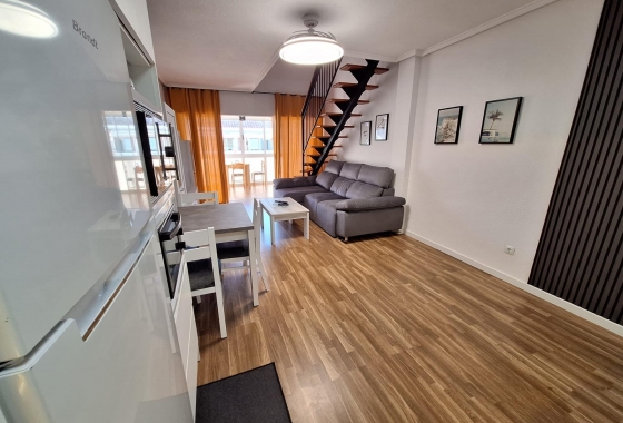 Wiederverkauf - Wohnung - Torrevieja - Centro