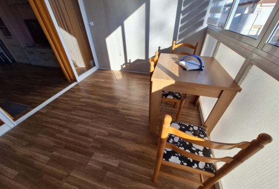 Wiederverkauf - Wohnung - Torrevieja - Centro
