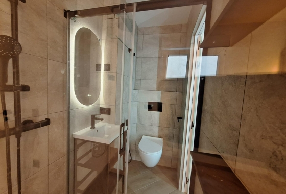 Wiederverkauf - Wohnung - Torrevieja - Playa de los Locos