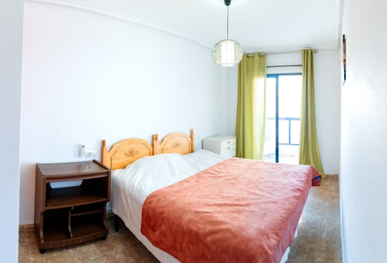 Återförsäljning - Lägenhet / lägenhet - Orihuela Costa - Aguamarina