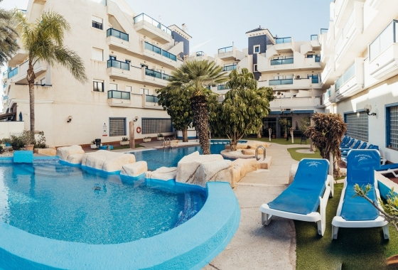 Återförsäljning - Lägenhet / lägenhet - Orihuela Costa - Aguamarina