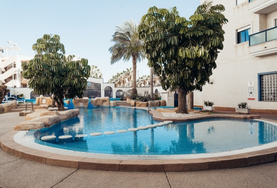 Återförsäljning - Lägenhet / lägenhet - Orihuela Costa - Aguamarina