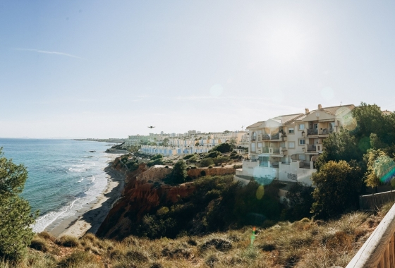 Återförsäljning - Lägenhet / lägenhet - Orihuela Costa - Aguamarina