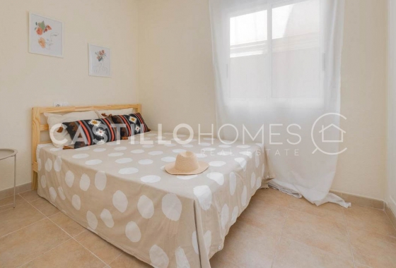 Wiederverkauf - Bungalow - Torrevieja - Altos de la Bahía
