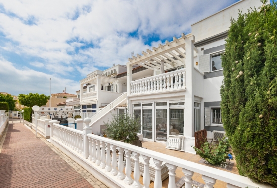 Resale - Apartment / flat - Orihuela Costa - Costa Blanca
