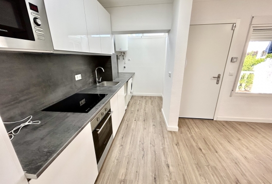 Resale - Apartment / flat - Orihuela Costa - Costa Blanca