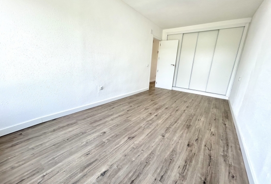 Resale - Apartment / flat - Orihuela Costa - Costa Blanca