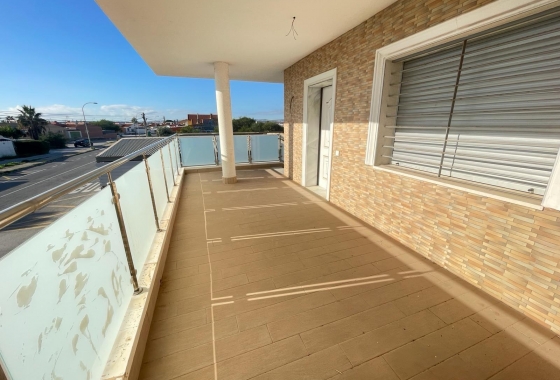 Reventa - Villa - Torrevieja - La Siesta - El Salado - Torreta