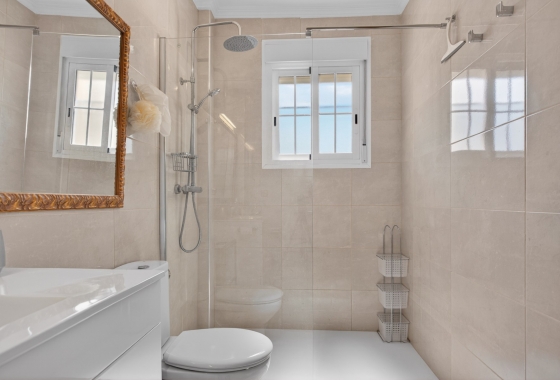 Resale - Villa - Orihuela Costa - Costa Blanca