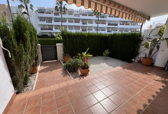 Wiederverkauf - Wohnung - Orihuela Costa - Villamartín