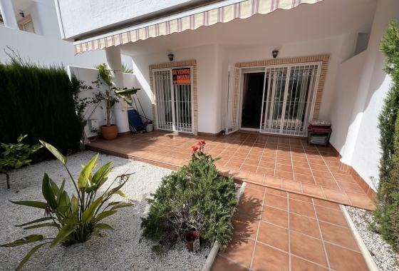 Wiederverkauf - Wohnung - Orihuela Costa - Villamartín