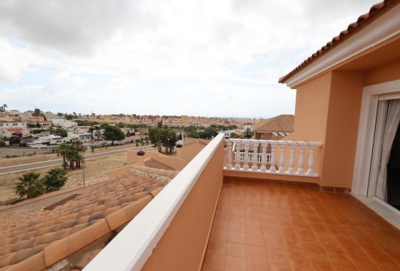 Reventa - Villa - San Miguel de Salinas - Inland