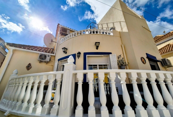 Resale - Villa - Orihuela Costa - Costa Blanca