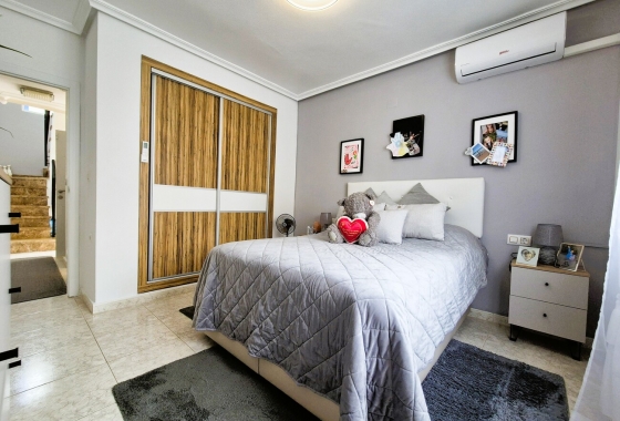 Resale - Villa - Orihuela Costa - Costa Blanca