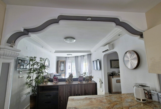 Resale - Villa - Orihuela Costa - Costa Blanca