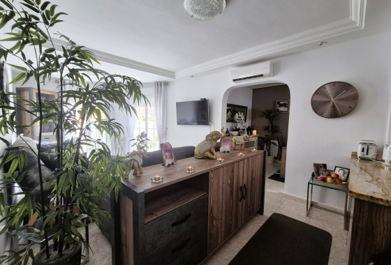Resale - Villa - Orihuela Costa - Costa Blanca
