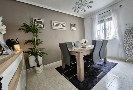 Resale - Villa - Orihuela Costa - Costa Blanca