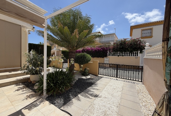Wiederverkauf - Wohnung - Orihuela Costa - Costa Blanca