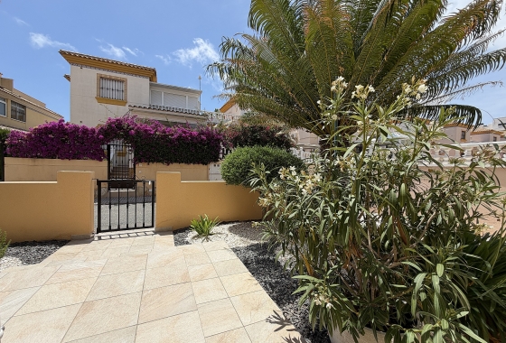 Wiederverkauf - Wohnung - Orihuela Costa - Costa Blanca