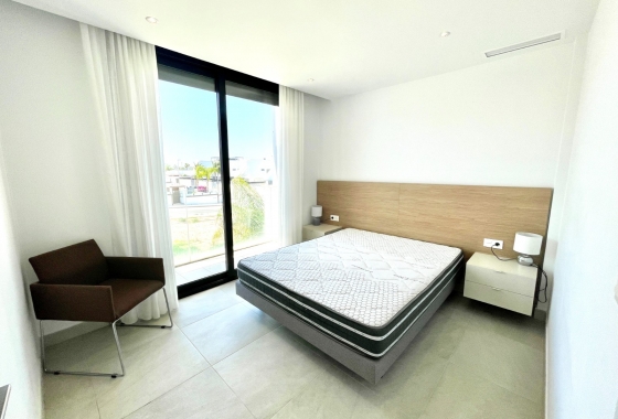 Resale - Villa - Benijofar - Costa Blanca