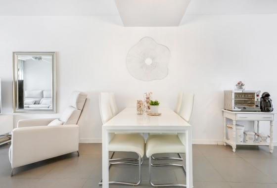 Resale - Apartment / flat - Pilar de la Horadada - Costa Blanca