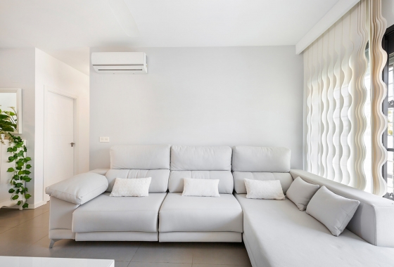 Resale - Apartment / flat - Pilar de la Horadada - Costa Blanca