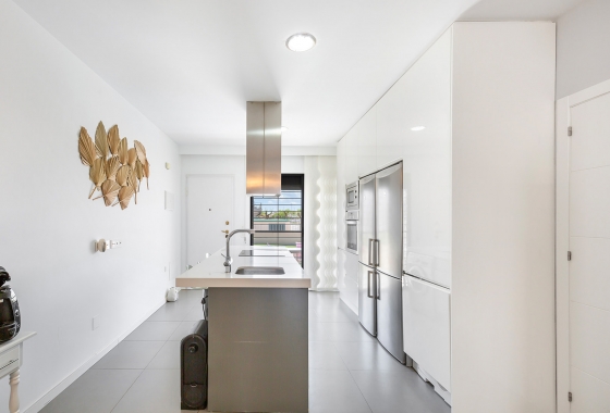 Resale - Apartment / flat - Pilar de la Horadada - Costa Blanca