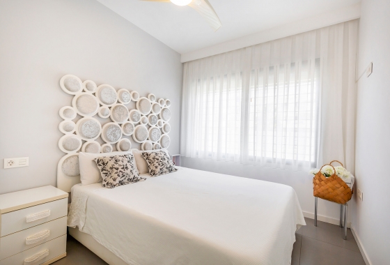 Resale - Apartment / flat - Pilar de la Horadada - Costa Blanca