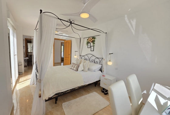Resale - Villa - Pinoso - Inland