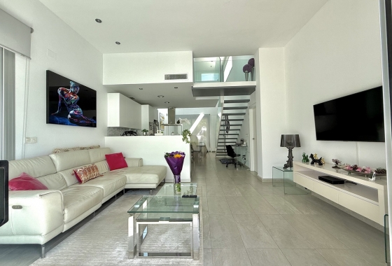 Resale - Villa - Dolores - Costa Blanca