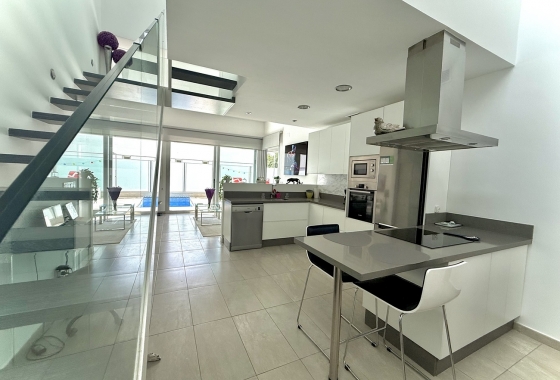 Resale - Villa - Dolores - Costa Blanca