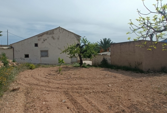 Resale - Villa - La Romana - Inland