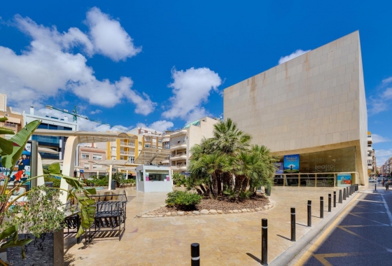 Reventa - Ático - Torrevieja