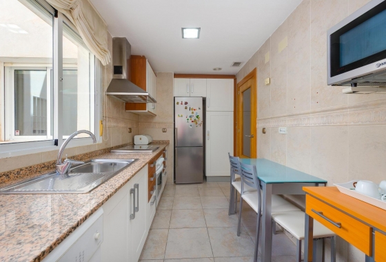 Reventa - Ático - Torrevieja