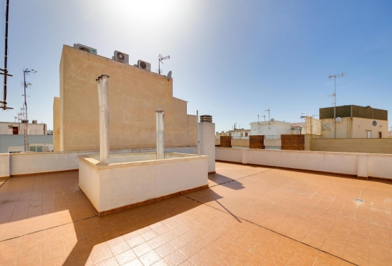 Reventa - Ático - Torrevieja