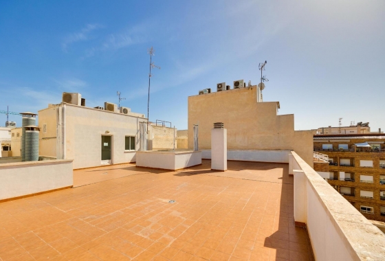 Reventa - Ático - Torrevieja