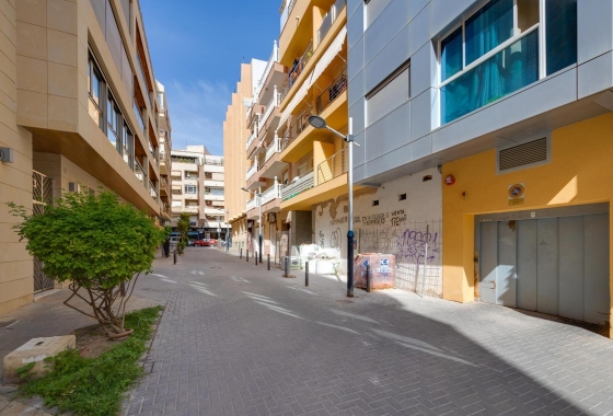 Reventa - Ático - Torrevieja