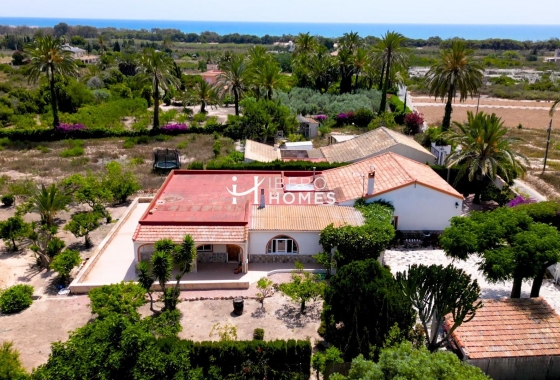Resale - Finca - La Marina - Costa Blanca
