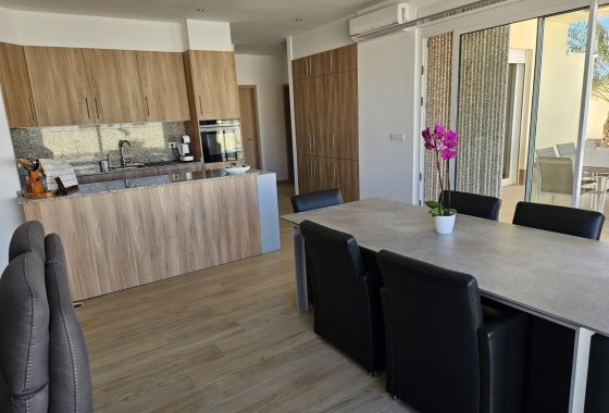 Reventa - Villa - Torrevieja - La Siesta - El Salado - Torreta