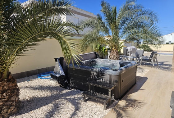 Reventa - Villa - Torrevieja - La Siesta - El Salado - Torreta