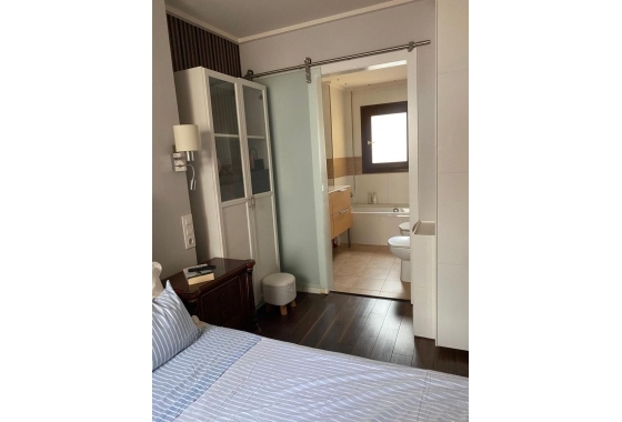 Herverkoop - Villa - Torrevieja - Centro - Muelle Pesquero