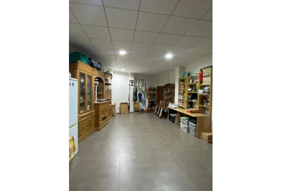 Herverkoop - Villa - Torrevieja - Centro - Muelle Pesquero
