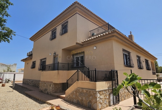 Resale - Villa - Pinar de Campoverde - Inland